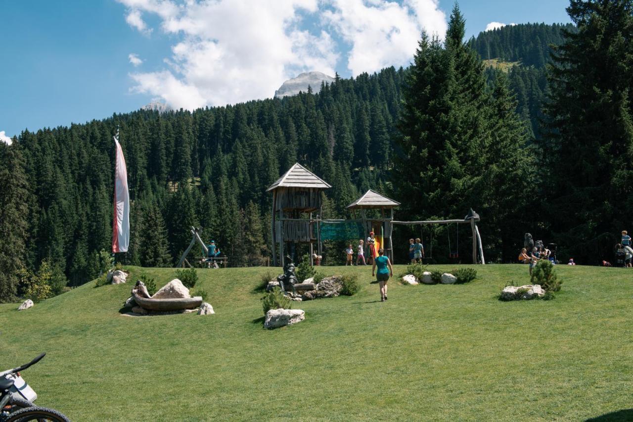 Dolomites Living Hotel Tirler Алпе ди Сиуси Екстериор снимка