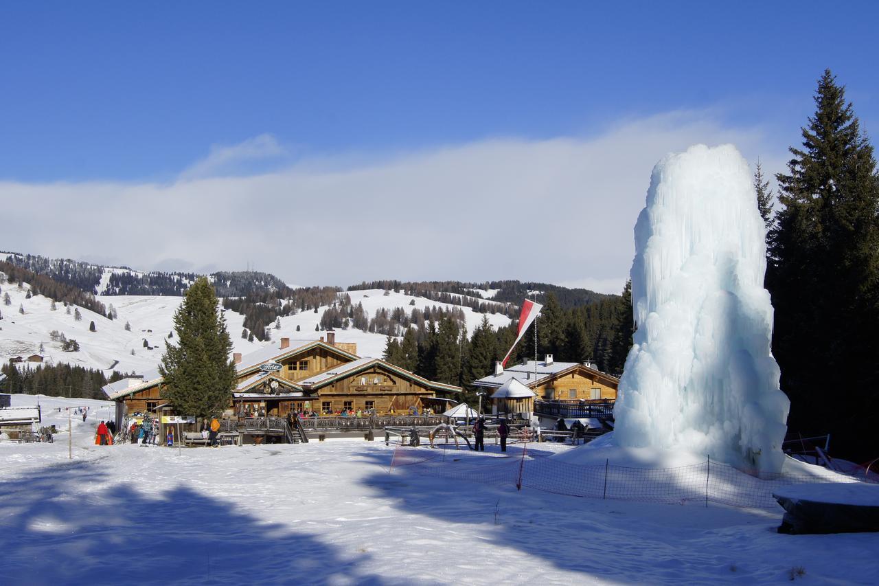 Dolomites Living Hotel Tirler Алпе ди Сиуси Екстериор снимка
